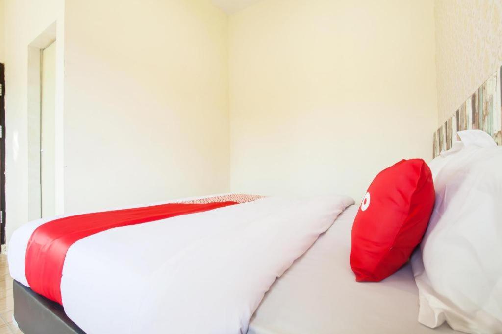 Oyo 2361 Hotel Winston Glugur Dış mekan fotoğraf