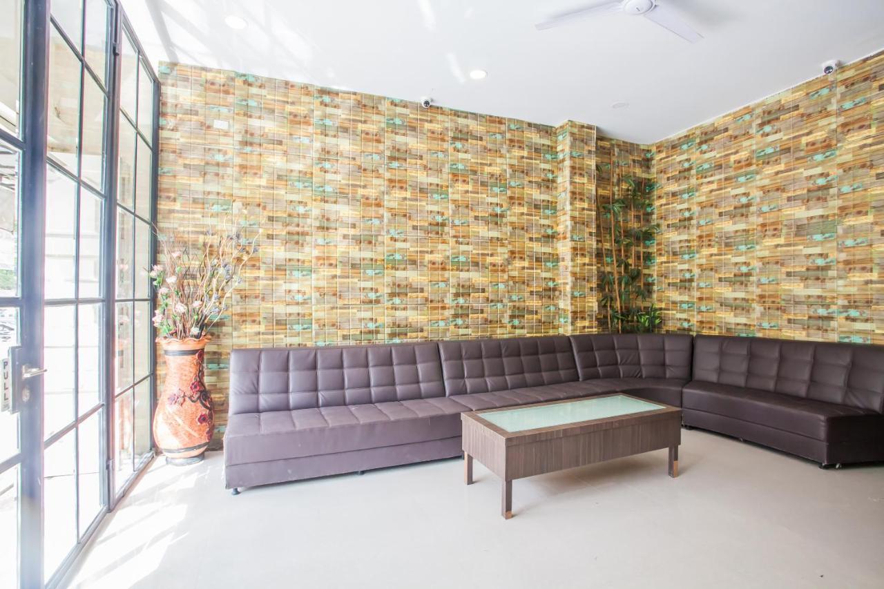 Oyo 2361 Hotel Winston Glugur Dış mekan fotoğraf