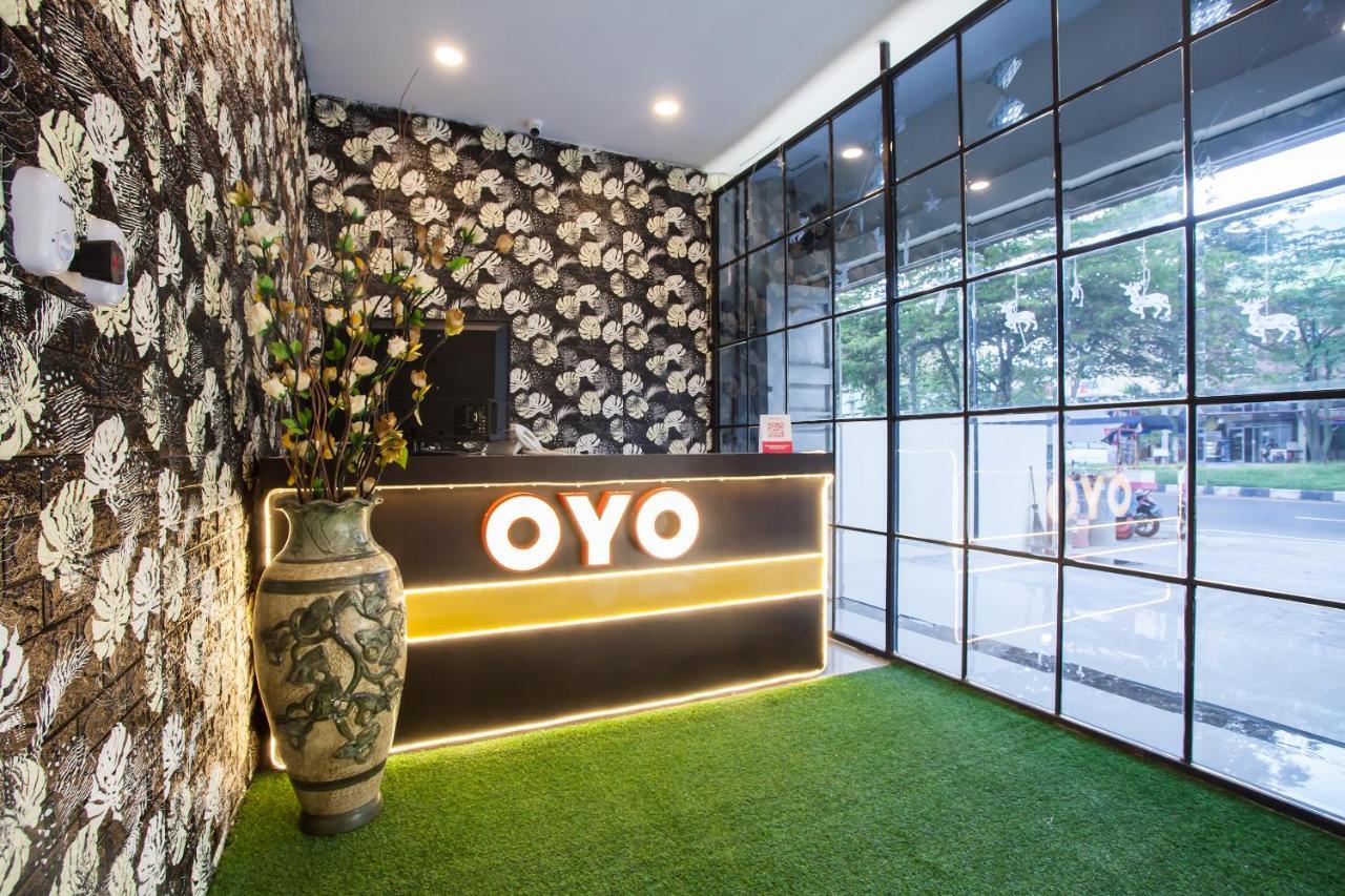 Oyo 2361 Hotel Winston Glugur Dış mekan fotoğraf