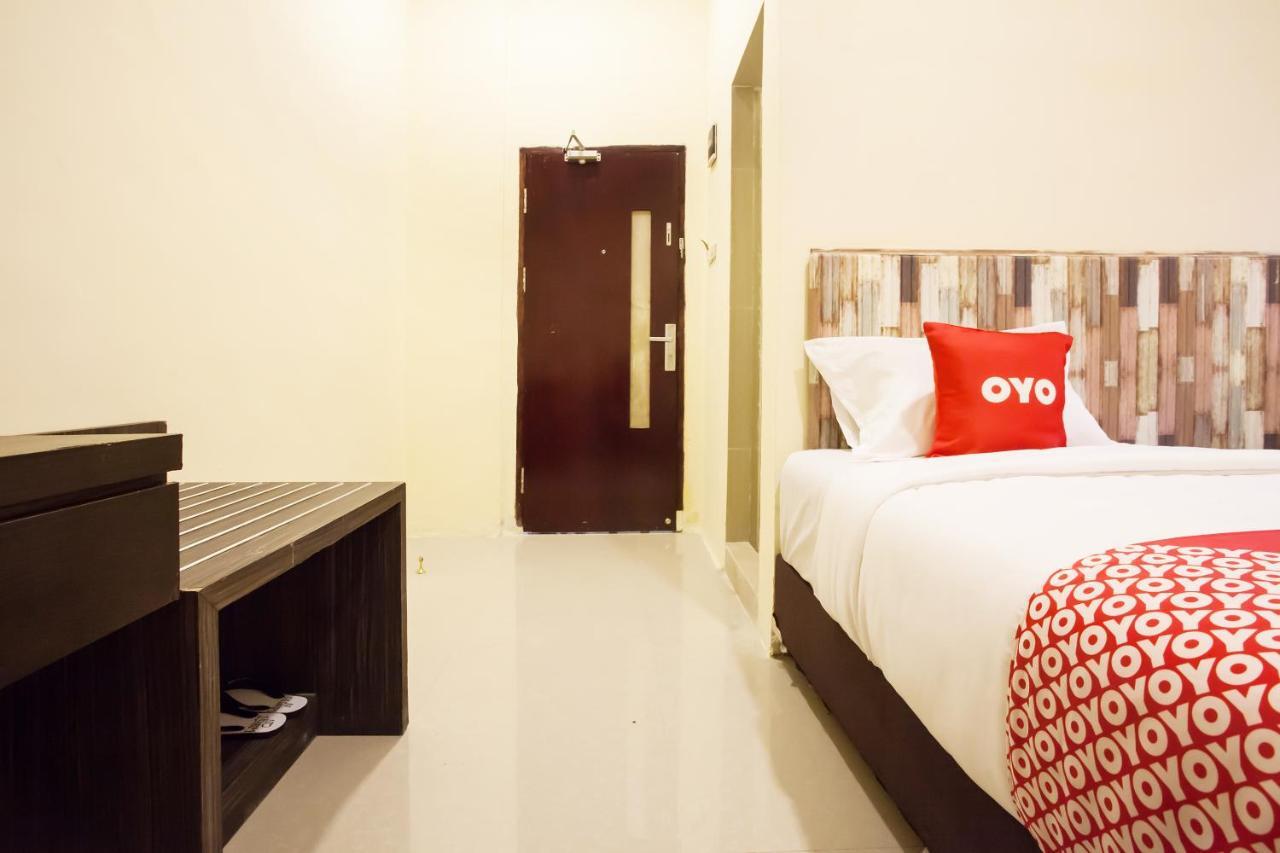 Oyo 2361 Hotel Winston Glugur Dış mekan fotoğraf