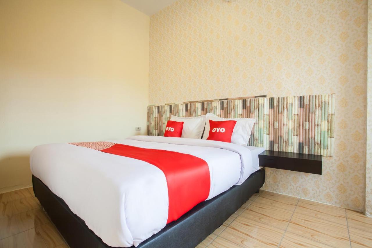 Oyo 2361 Hotel Winston Glugur Dış mekan fotoğraf