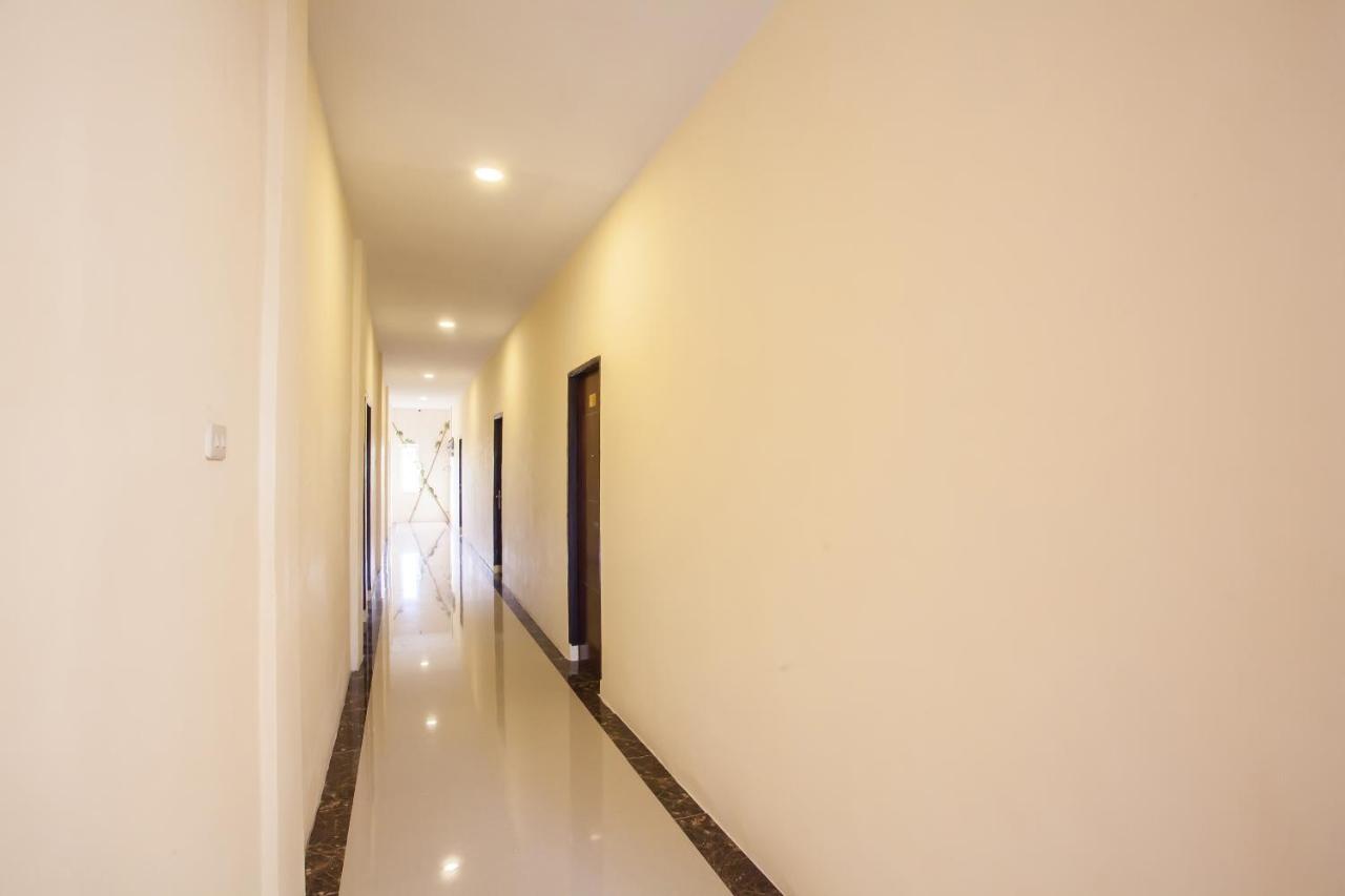 Oyo 2361 Hotel Winston Glugur Dış mekan fotoğraf
